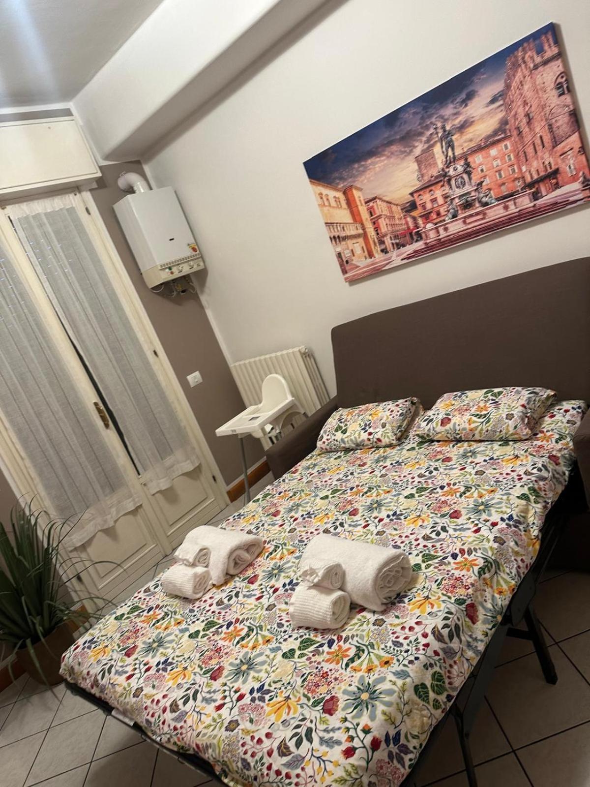Nicholas B&B City Center- Apartment Bologna Exteriör bild