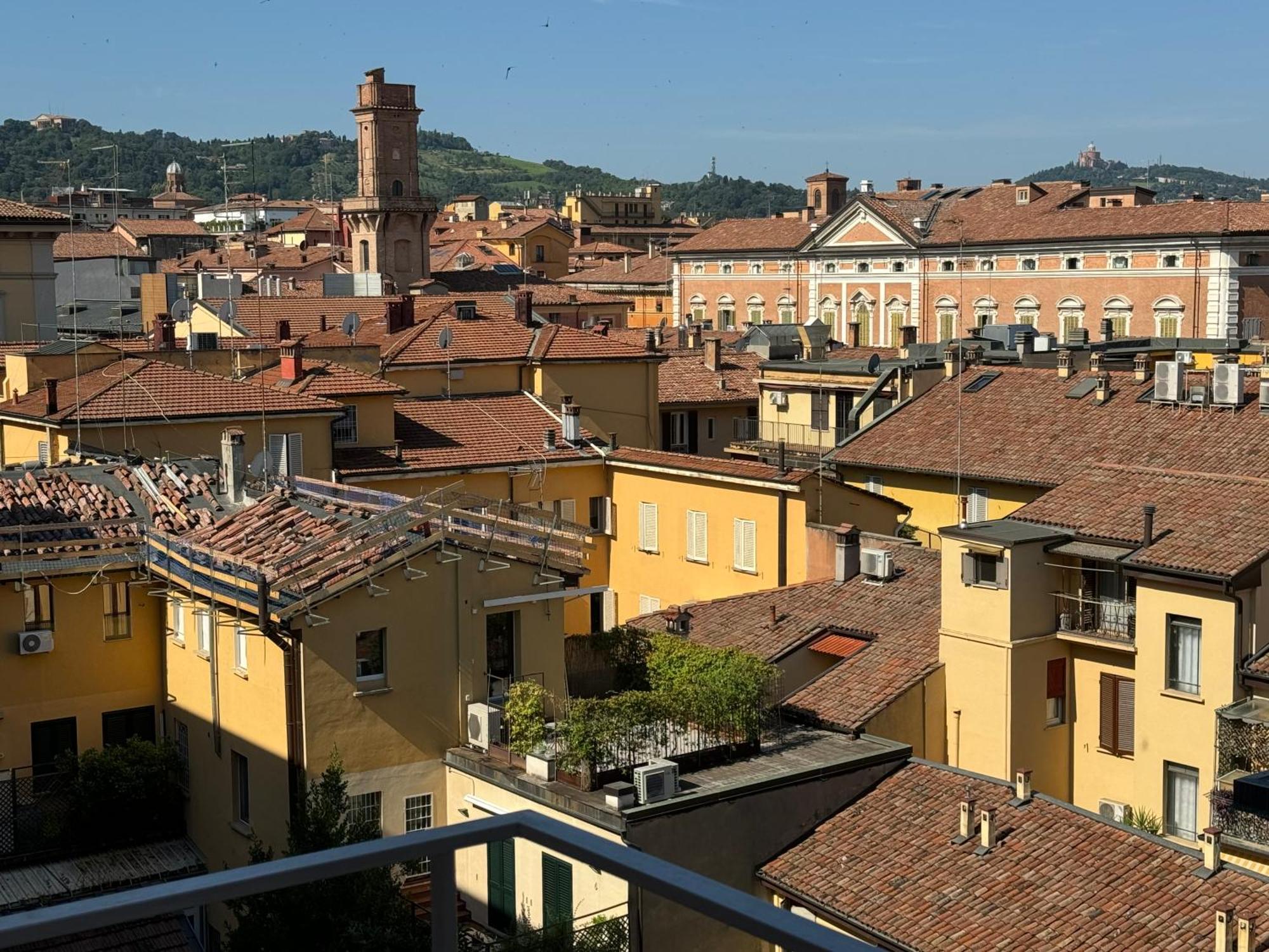 Nicholas B&B City Center- Apartment Bologna Exteriör bild